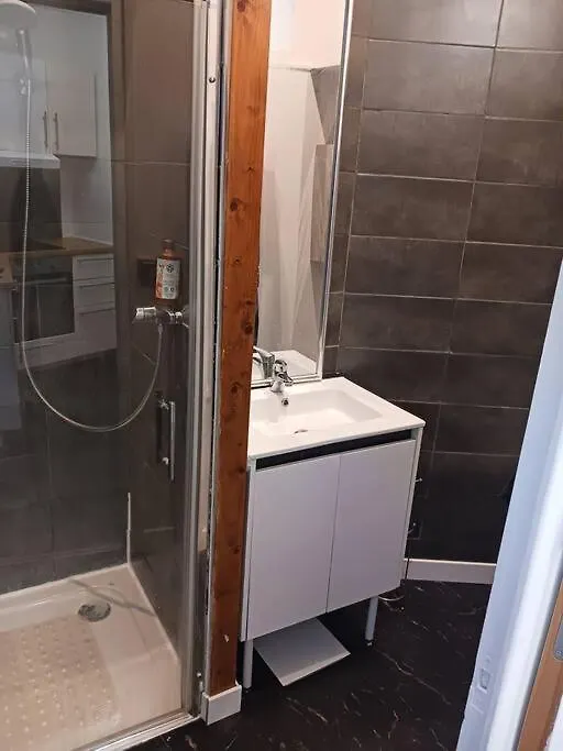 Appartement A 50M Des Thermes Aix-les-Bains Apartment